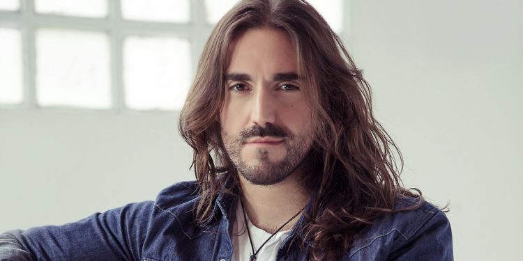 Un nuevo ciclo de conciertos trae a Vigo a Andrés Suárez y Guadi Galego