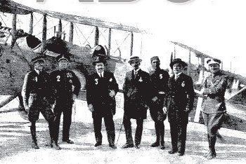 Hai hoxe 100 anos entrégase o avión ‘Vigo’ no aeródromo de Cuatro Vientos