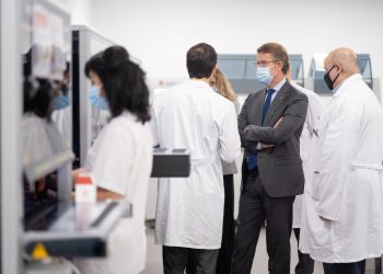 Microbiología del Cunqueiro ya detecta convivencia del coronavirus con otros virus