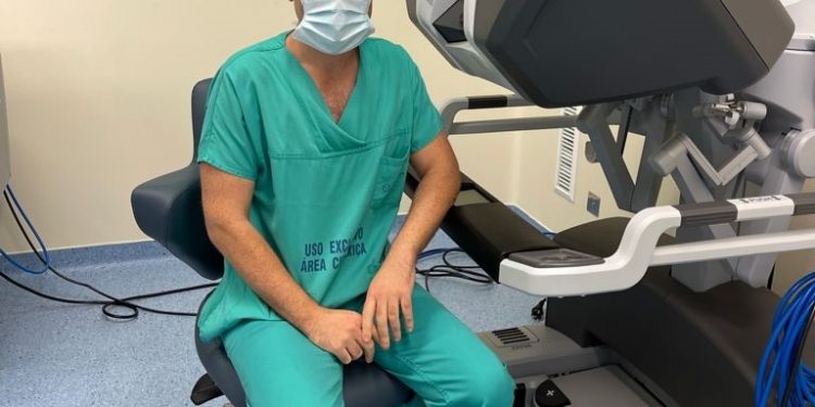 Un urólogo da área sanitaria de Vigo, elixido para examinar no Consello Europeo de Uroloxía