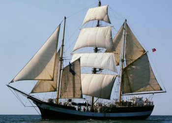 El ‘Pelican of London’ abrirá sus puertas en Vigo para anunciar la Ruta Iacobus Maris