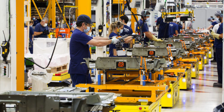 Stellantis creará una empresa para fabricar baterías en Norteamérica