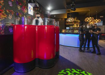 El ‘certificado covid’ en el ocio nocturno gallego regresó de forma “desigual”
