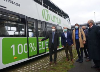 Vigo probará durante unha semana un autobús turístico 100% eléctrico