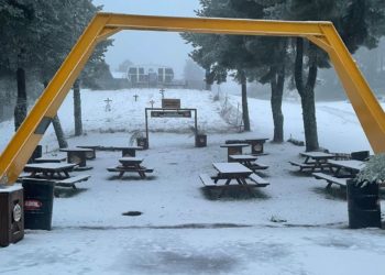 Primera nevada en Galicia, fecha de apertura de Manzaneda y más frío a la vista en Vigo