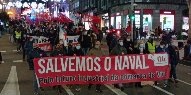 El naval se moviliza para reclamar una intervención pública: “Vigo será industrial o no será”