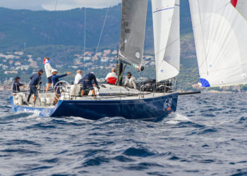 Mallorca vuelve a sonreír al patrón vigués Gonzalo Araújo