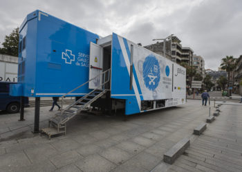 El área sanitaria de Vigo supera los 1.000 casos activos y suma cuatro hospitalizados más