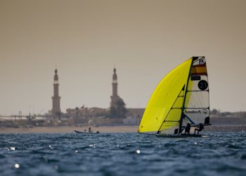 La viguesa Suárez y la canaria Cantero brillan en la final del mundial de 49er FX