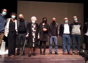 Vigo Histórico entrega sus premios con un homenaje a su escritora más veterana: «Yo, a mi edad, digo sí»