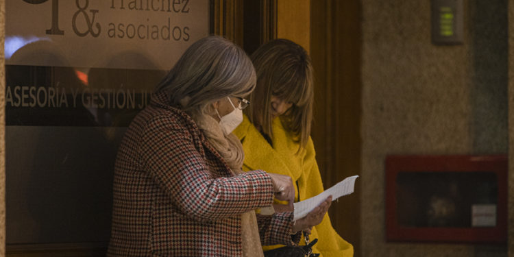 El área sanitaria de Vigo repite por encima de cien contagios diarios y alcanza los 20 hospitalizados