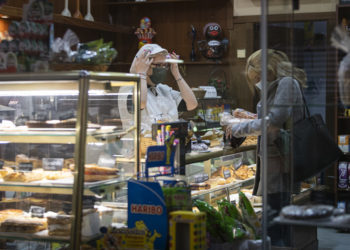 Galicia ya sobrepasa las 2.000 personas infectadas por coronavirus