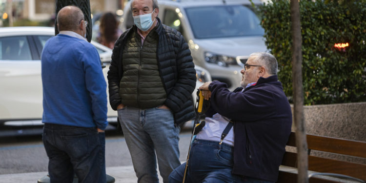 La pandemia ya forma una nueva ola en Vigo, que sube a riesgo medio de contagio