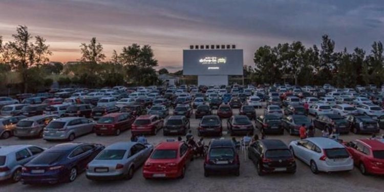 Autocine en Nigrán coa proxección da longametraxe ‘La Estrella’