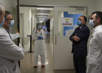 Vigo reabre sus UCI para Covid-19 por dos nuevos pacientes graves