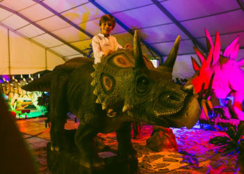 Los dinosuarios ‘invaden’ Vigo durante la Navidad: fechas y precios