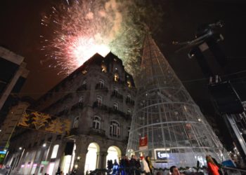 El encendido de las luces de Navidad de Vigo al fin podrá despreocuparse del tiempo