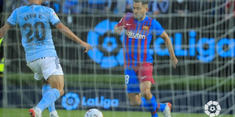 Hugo Mallo, baja de larga duración; turno para Kevin