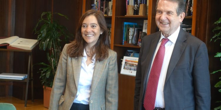 Vigo y A Coruña se unen por más fondos estatales, autonómicos y europeos