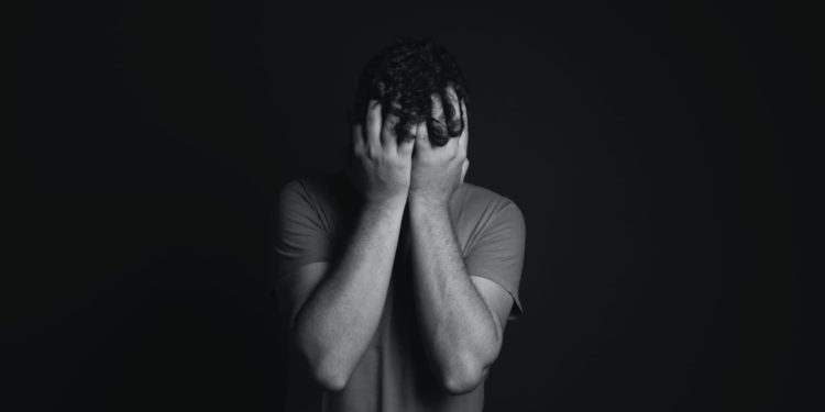 Las grietas de la salud mental en la Sanidad Pública: “El desamparo que se siente es doble”