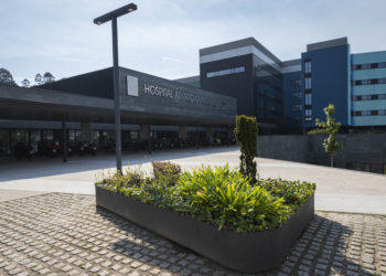 Alivio en los hospitales de Vigo: trece ingresados con Covid-19 menos