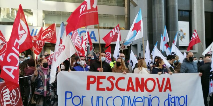 Trabajadores de Nueva Pescanova salen a la calle para pedir un convenio digno
