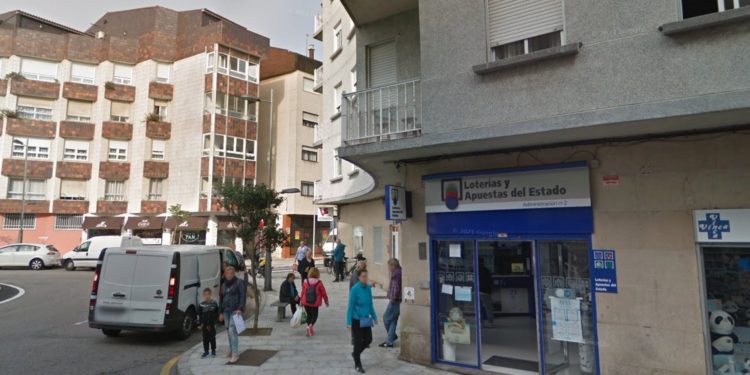 Baiona reparte diez décimos de un quinto premio de la Lotería de Navidad