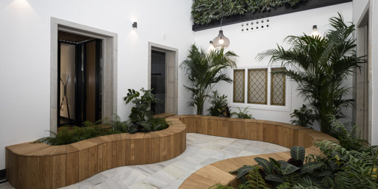 Así es la espectacular nueva sede de la Zona Franca de Vigo: jardín vertical, arte y pozo subterráneo secreto