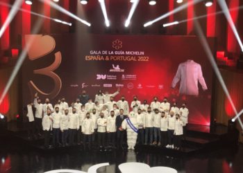 Vigo mantiene sus dos estrellas en la Guía Michelin y Santiago gana una nueva
