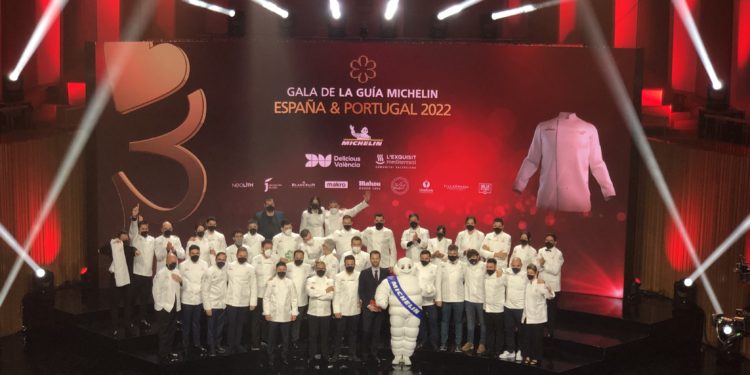 Vigo mantiene sus dos estrellas en la Guía Michelin y Santiago gana una nueva