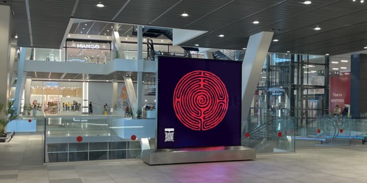 Vialia Vigo muestra la esencia de Galicia en su ‘Festival de Arte Digital’