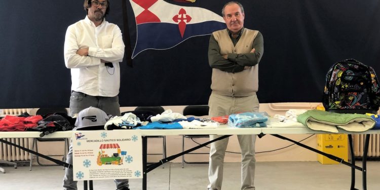 Los regatistas del Náutico muestran su solidaridad: mercadillo a beneficio del Banco de Alimentos de Vigo