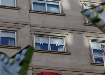 «Non sabemos se hai algún tufillo político, pero vemos unha evidente peste antidemocrática»