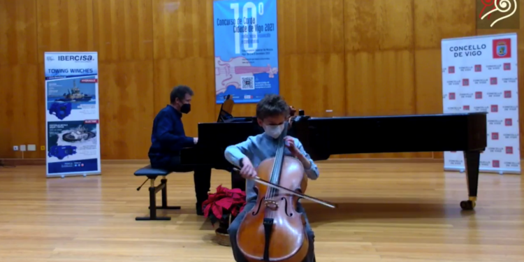 Irene Arriaza, Jihang Wang y Leonard Erokhin ganan el X Concurso de Cordas «Cidade de Vigo»