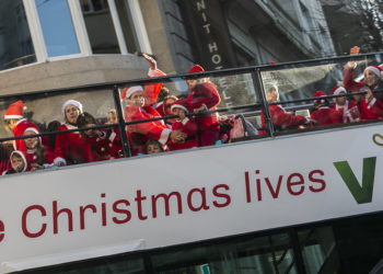 La Papanoelada Motera de Vigo abre la inscripción para su Nadal Bus