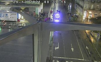 La Policía interviene en un incidente entre 20 personas en el punto de cribado del Náutico de Vigo