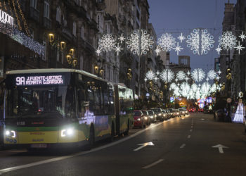 Detenido un joven en Vigo por robar un abrigo de piel de 129 euros