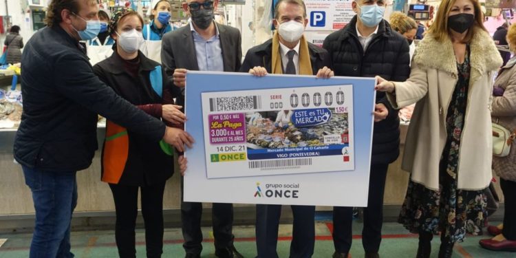 Cinco millones de cupones de la ONCE llevarán por España un mercado de Vigo