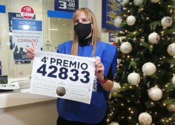 Los cuartos premios dejan 220.000 euros en Vigo y reparten dinero en el resto del área