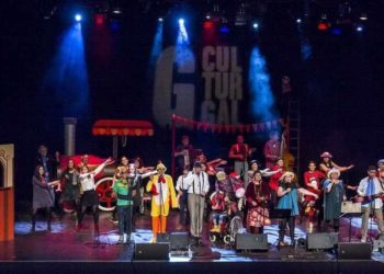 Nueva propuesta familiar por Navidad: María Fumaça atraca su ‘velero verde’ en el Mar de Vigo