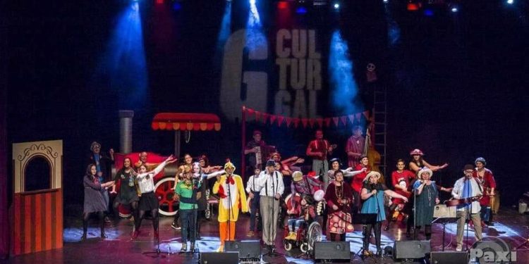 Nueva propuesta familiar por Navidad: María Fumaça atraca su ‘velero verde’ en el Mar de Vigo