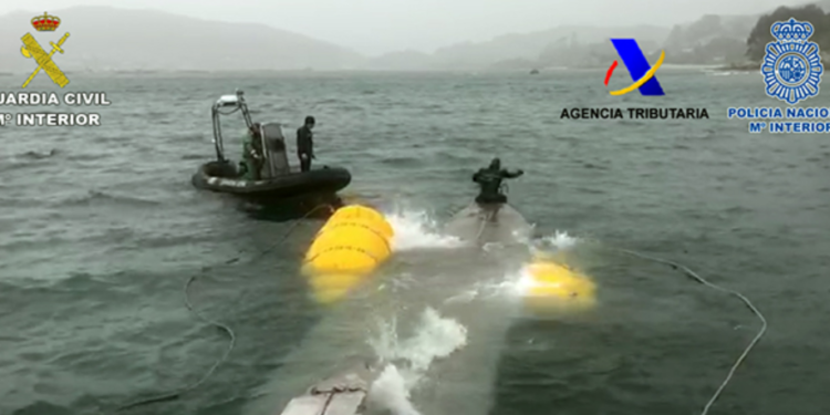 De 15.000 a 20.000€ por descargar la coca del narcosubmarino: «No me imaginé un lío de ese nivel»