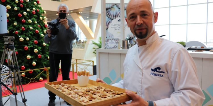 Pescado y marisco copan las 12 recetas de Pereira dedicadas a los peregrinos del Camino de Santiago