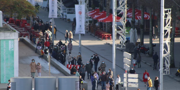 Nuevos puntos para pasar test de antígenos gratis en Vigo: las estaciones de tren y Peinador