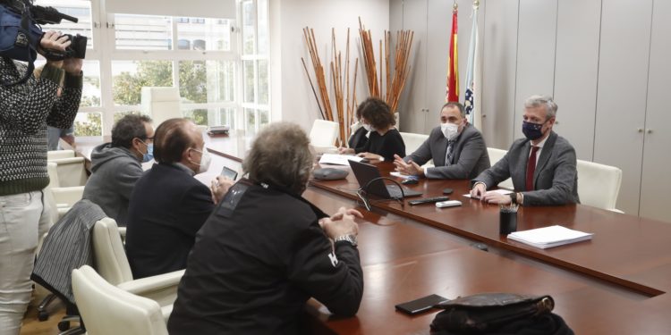 La Xunta pide «intensificar la labor policial» para que se cumplan las normas por Covid-19