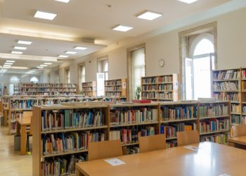 A Biblioteca de Tui realizou o ano pasado 10.255 préstamos de 3.881 obras a 759 usuarios