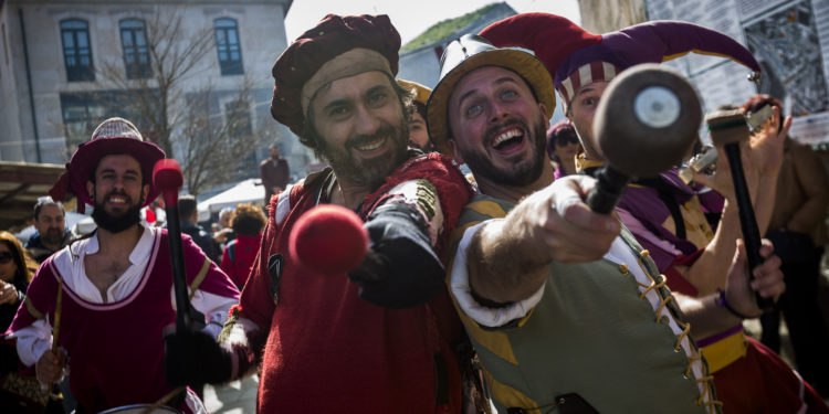 Baiona fija la fecha para celebrar la Arribada… si la pandemia no lo impide