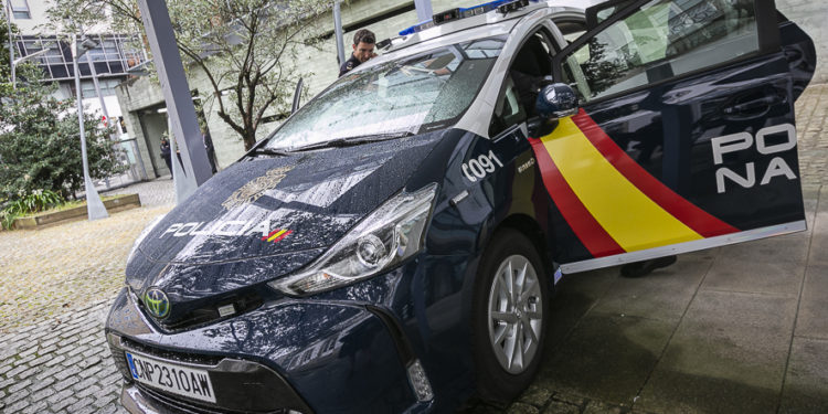 Un hombre apuñala a otro en Vigo tras rajar las ruedas de más de diez coches