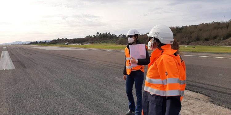 Aena estima que el aeropuerto de Vigo podrá volver a operar el lunes