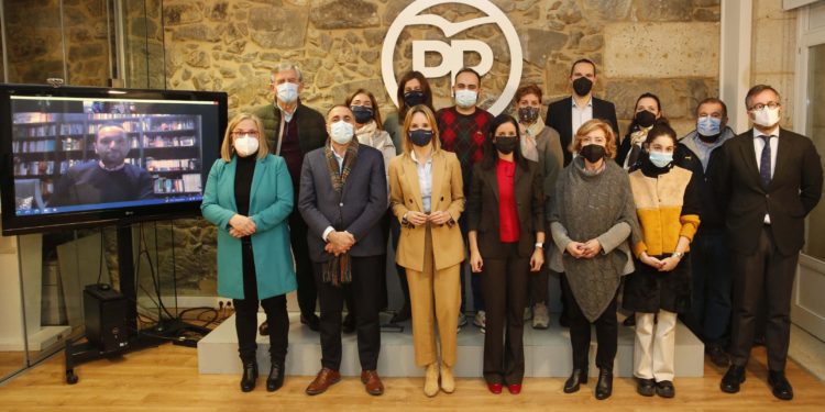 Fernández-Tapias muestra sus bazas para recuperar la Alcaldía de Vigo